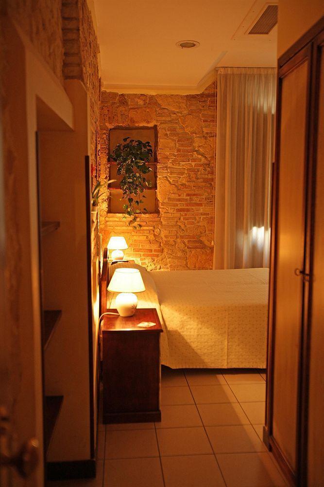Arcobaleno Rooms Cagliari Exterior foto