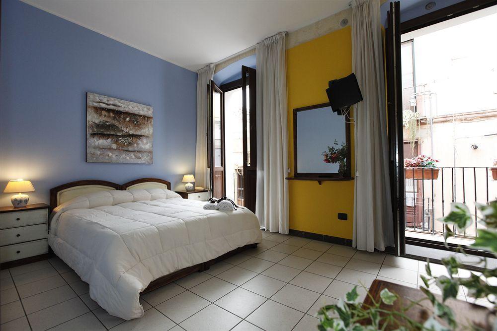 Arcobaleno Rooms Cagliari Exterior foto